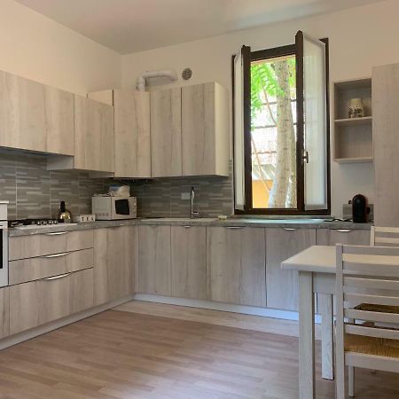Alla Tomba Di Giulietta Verona Bagian luar foto