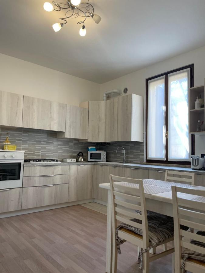 Alla Tomba Di Giulietta Apartment Verona Bagian luar foto