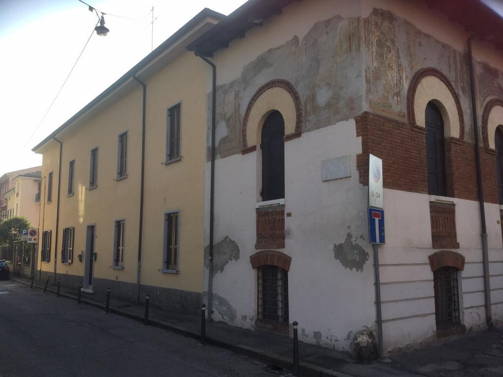 Alla Tomba Di Giulietta Verona Bagian luar foto