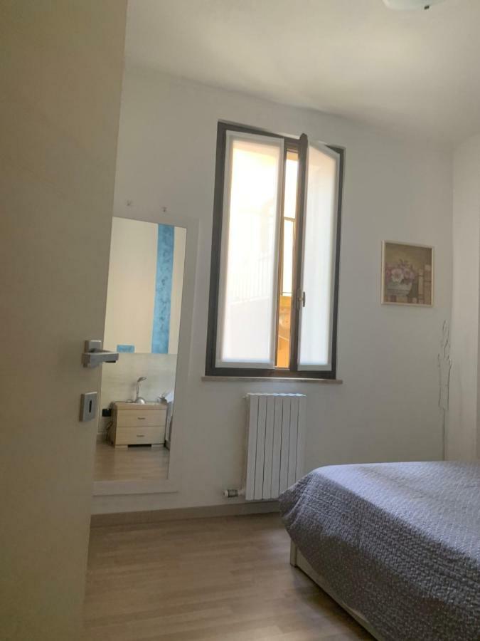 Alla Tomba Di Giulietta Apartment Verona Bagian luar foto